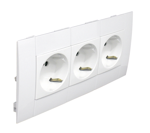 Tomada Tripla Schuko Modular L75 - 6 Módulos